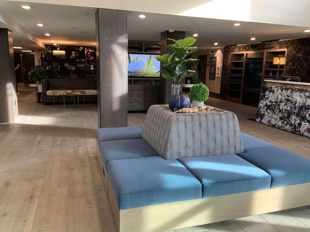 Oxford Suites Portland - Jantzen Beach Інтер'єр фото