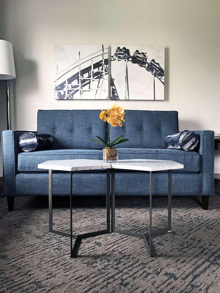 Oxford Suites Portland - Jantzen Beach Номер фото
