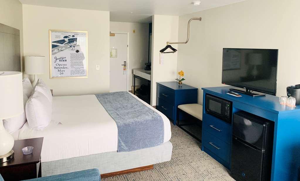 Oxford Suites Portland - Jantzen Beach Номер фото