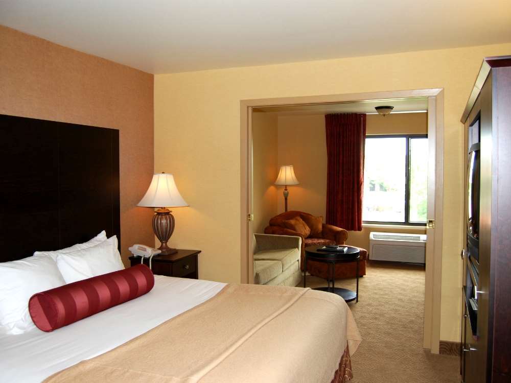 Oxford Suites Portland - Jantzen Beach Екстер'єр фото